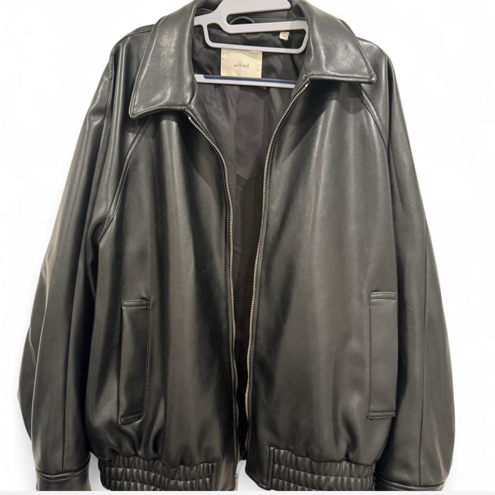Aritzia Wilfred Falcon Bomber- Vegan Leather